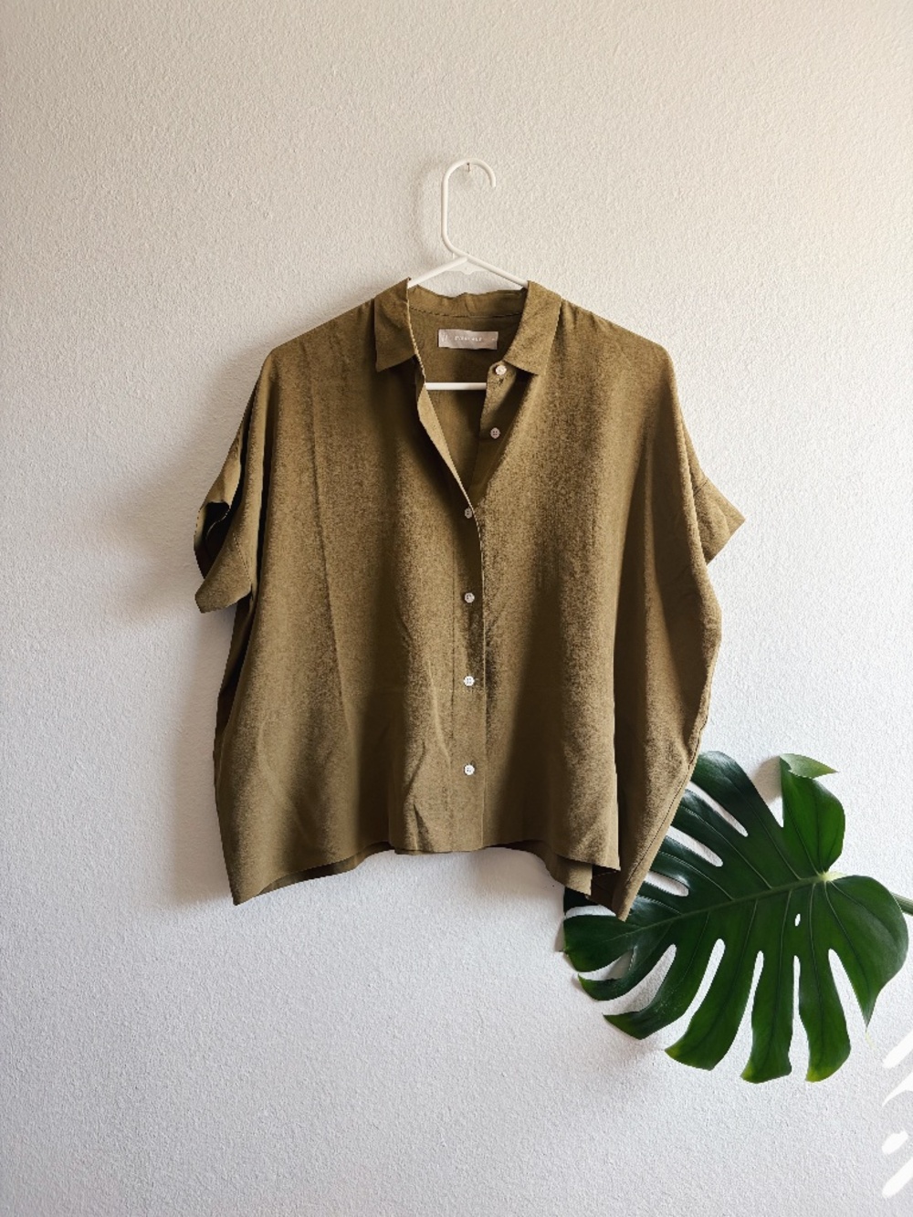 Everlane Silk Short-Sleeve Blouse — Size 0